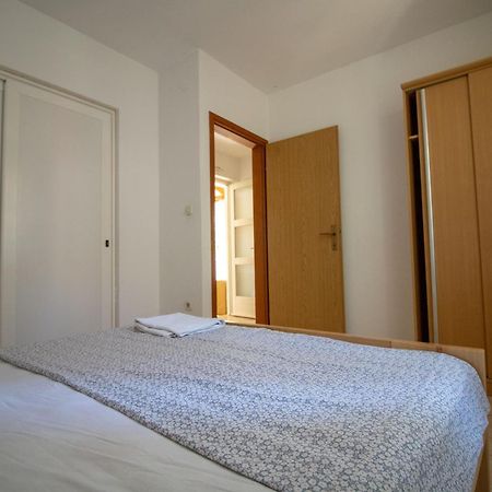 Apartments Petar Maksan Pakoštane Kültér fotó